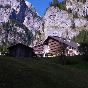 Principe Marmolada 3*, Malga Ciapela Italien