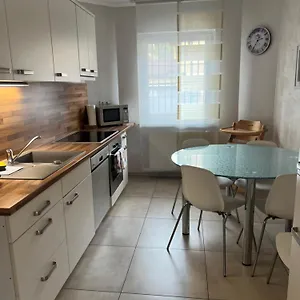 Home- Business Apartment, Private Parking Free , Norimberga Germania