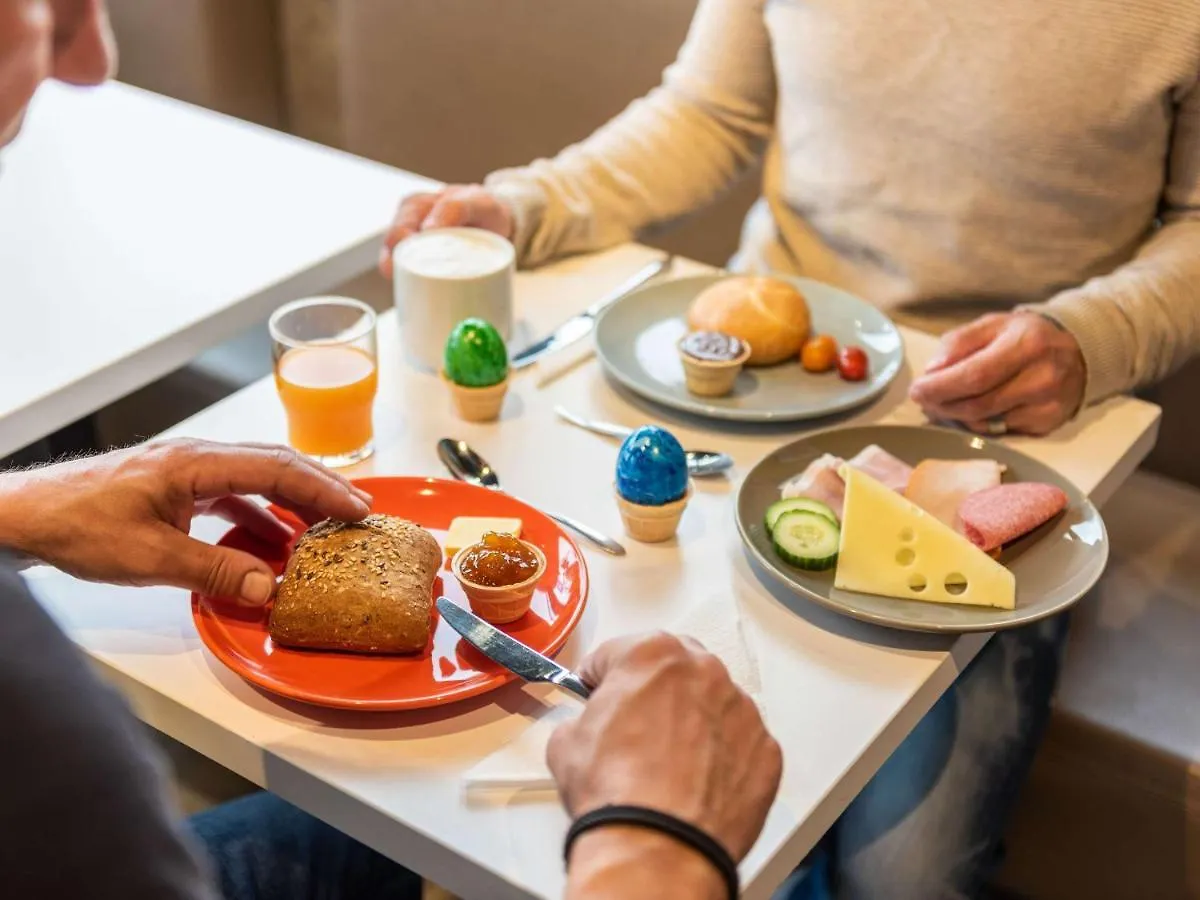 Ibis Budget Berlin Alexanderplatz 0*,
